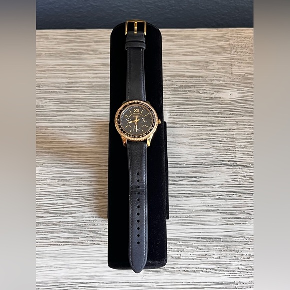 Fossil Black and Gold Timepiece main image 5